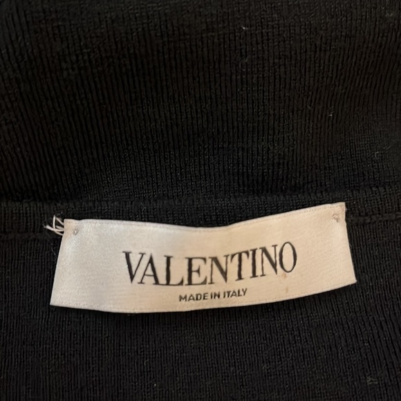 💯% Authentic Valentino Heart Sweater - Picture 6 of 7